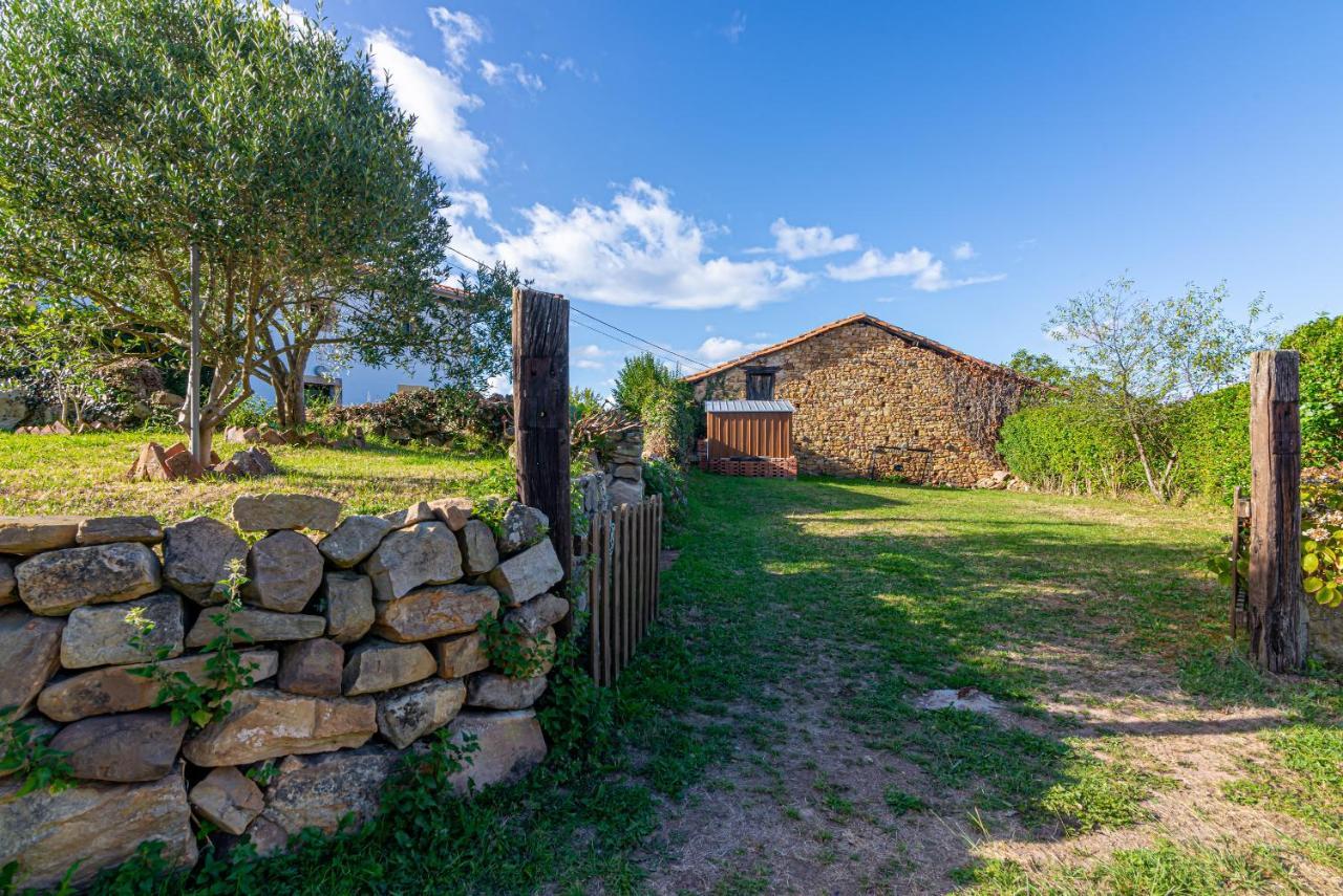 Villa La Curuxa à Colunga Extérieur photo